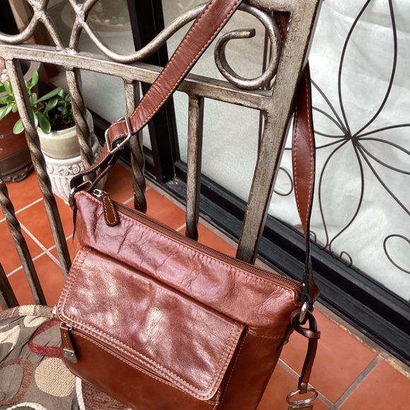 Giani Bernini Leather Crossbody Handbag - Picture 6 of 6